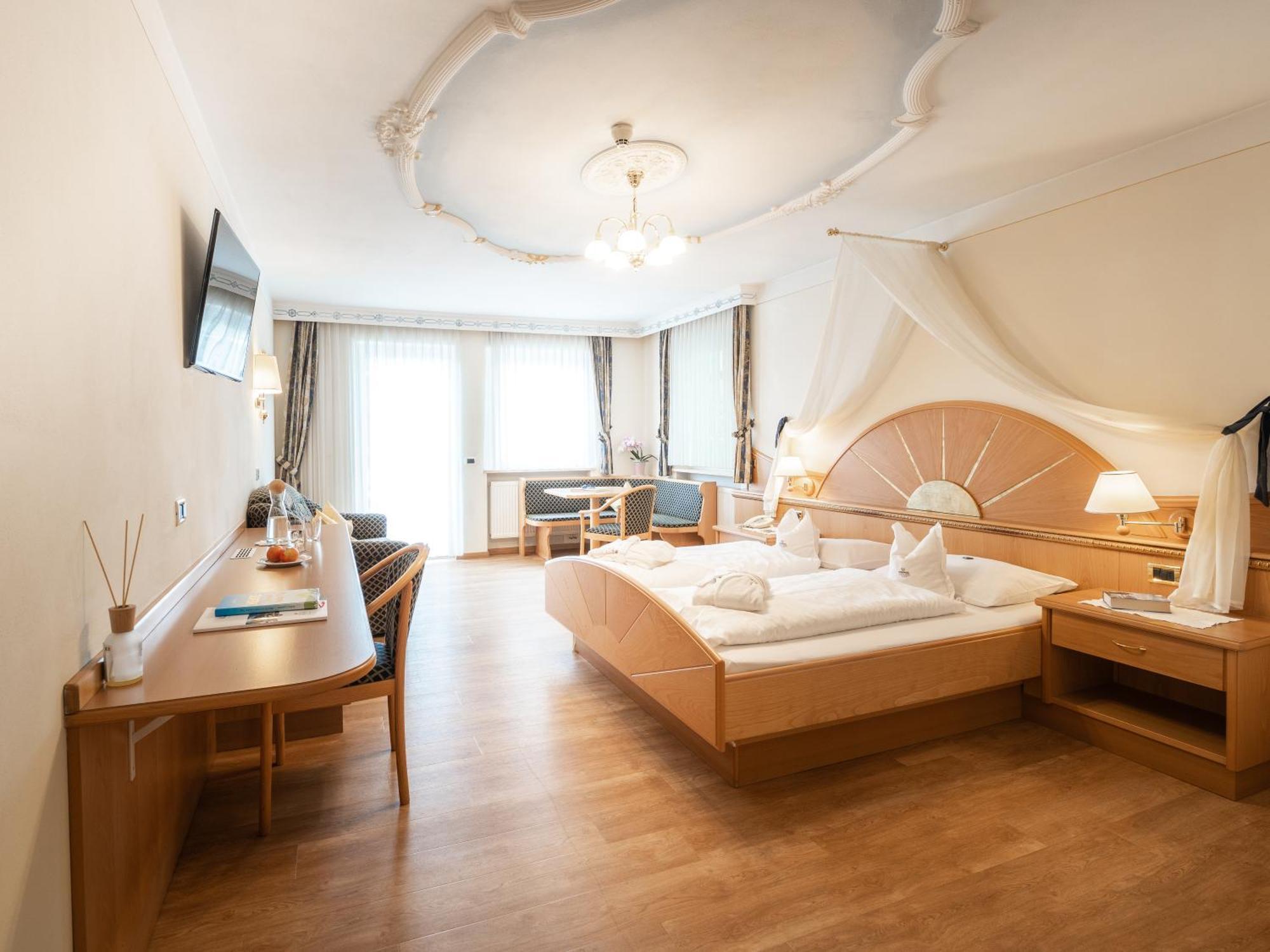 Sonnenhotel Adler Spa & Nature Adults Only Villandro Exteriör bild
