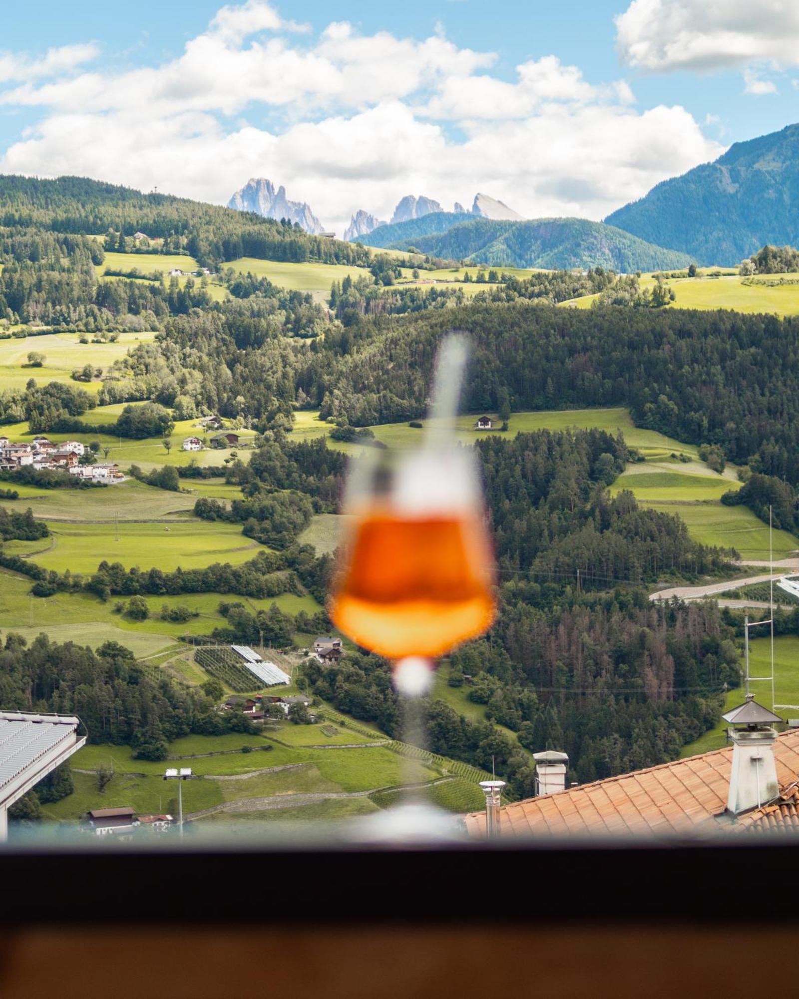 Sonnenhotel Adler Spa & Nature Adults Only Villandro Exteriör bild