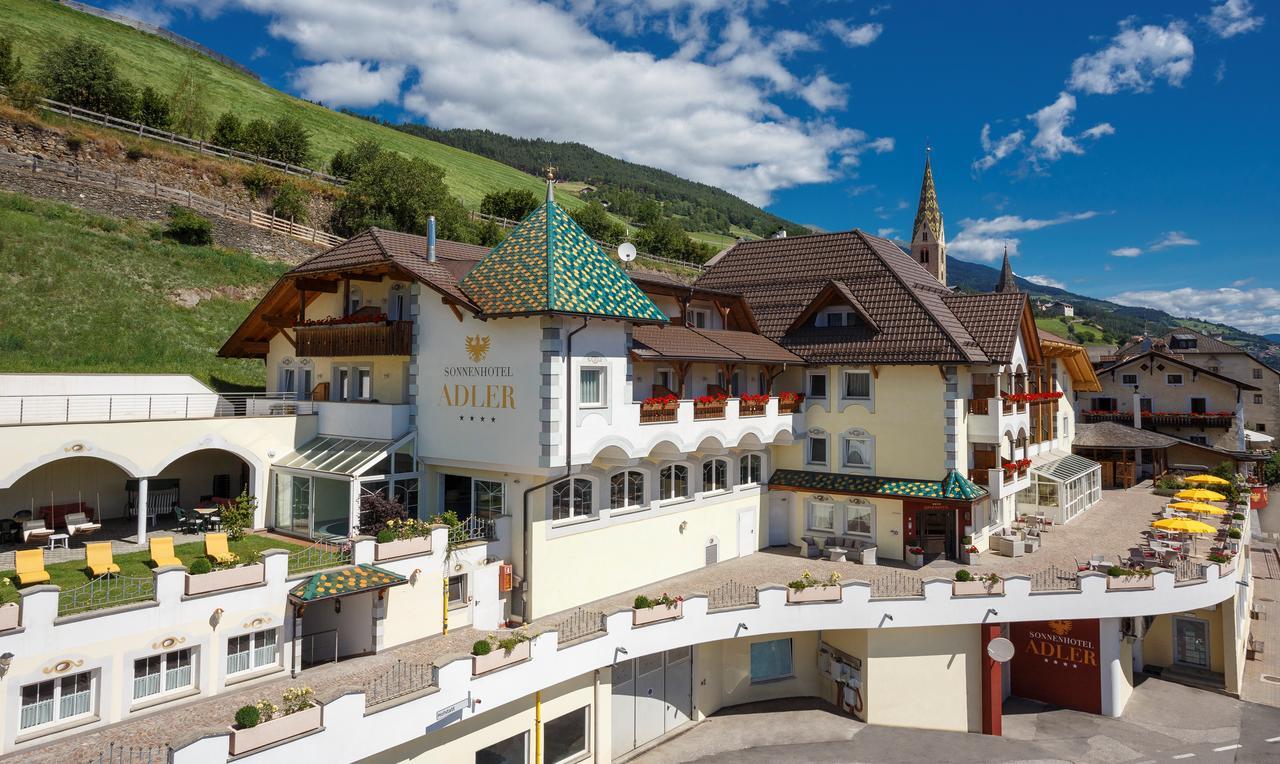 Sonnenhotel Adler Spa & Nature Adults Only Villandro Exteriör bild